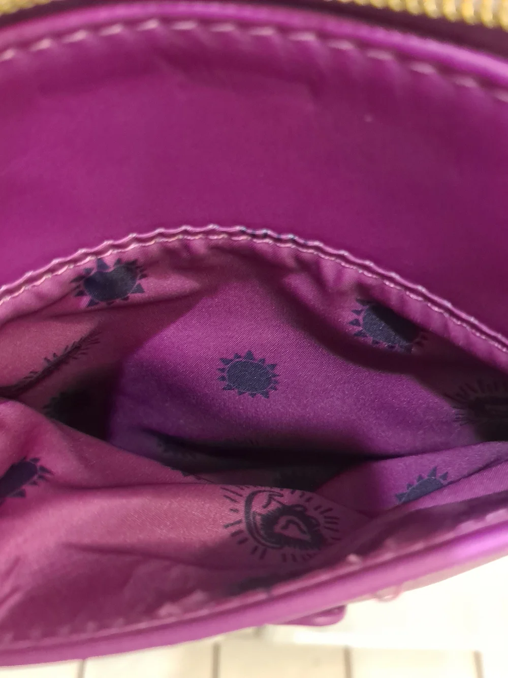 Loungefly Disney Magenta Kevin the Bird & Lion King Family Crossbody Bag - Picture 4 of 11